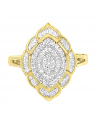 10K Yellow Gold 1/2ct TDW Round and Baguette cut Diamond Cocktail Ring (H-II1-I2) pour bénéficier 